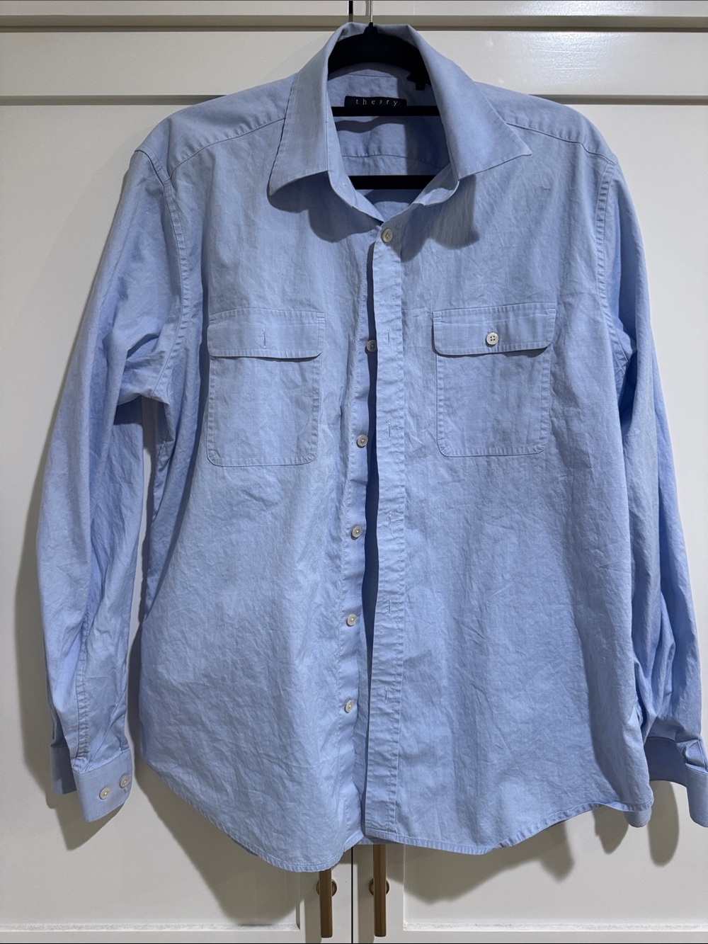 Theory Men's Pale Blue Casual Button-Down Shirt